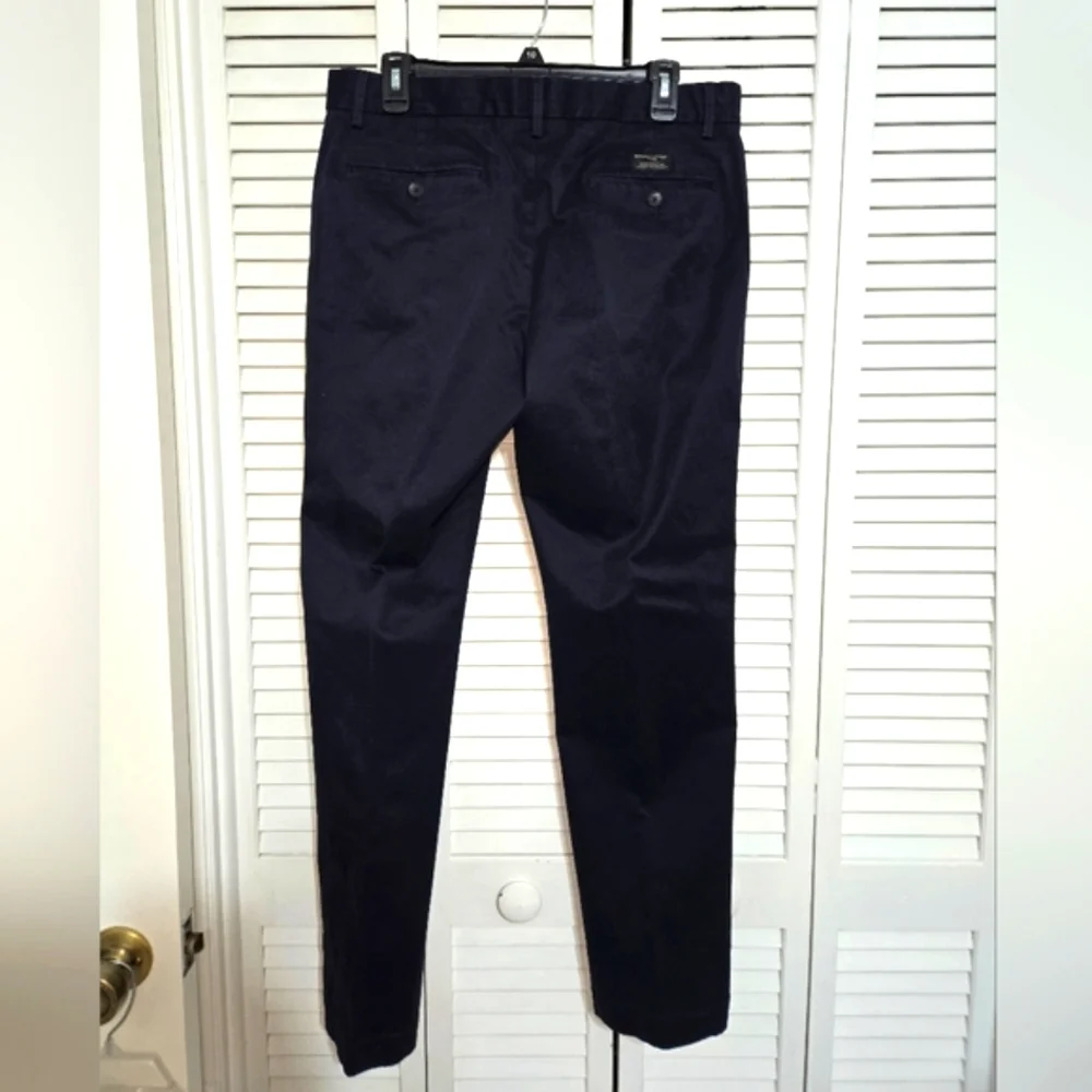 Banana Republic stylish versatile